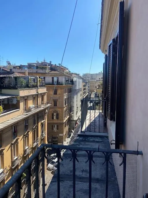 Attico Cavour Prati, Vicino Piazza Navona, Castel Sant'Angelo E San Pietro Διαμέρισμα Ρώμη Ιταλία